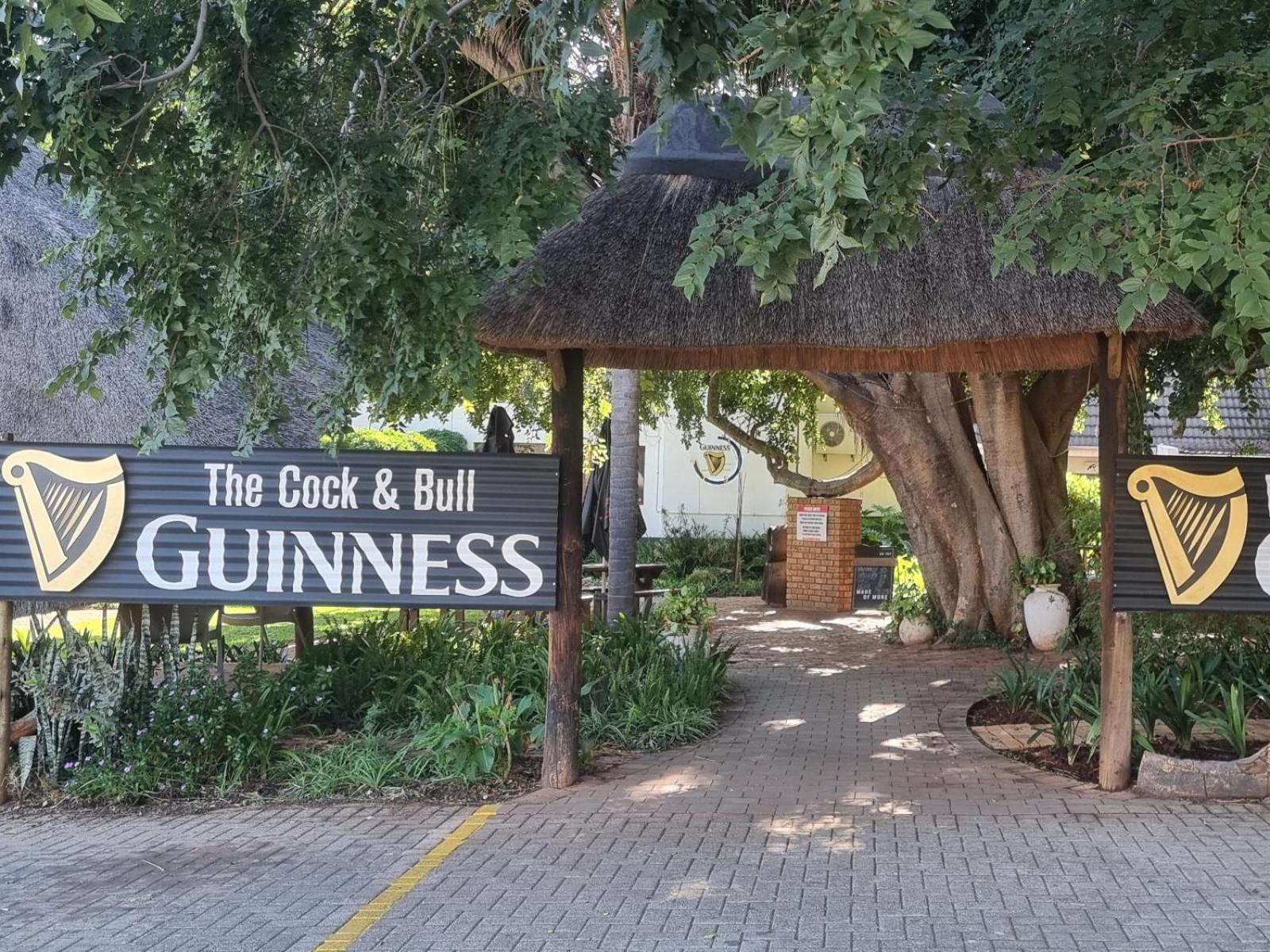 Cock & Bull Restaurant - Pub - Accommodation Hartbeespoort Esterno foto